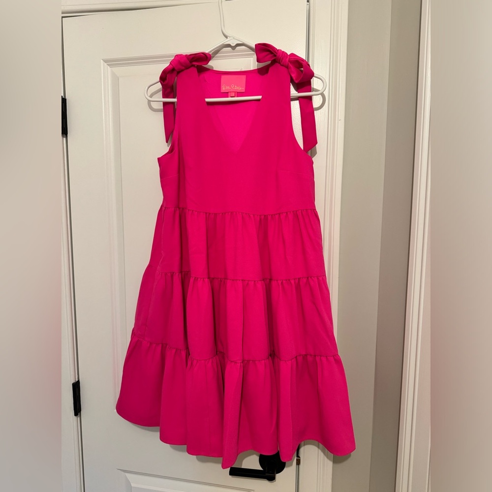 NWOT lilly pulitzer lined swing dress size XS, bow tie shoulder